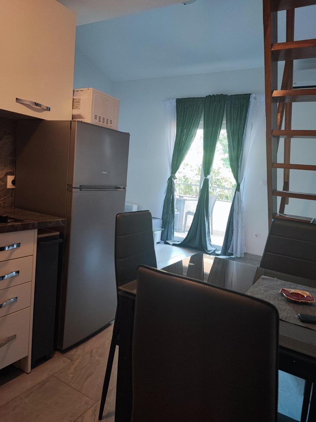 Deni09 Apartment Pomer Cameră foto